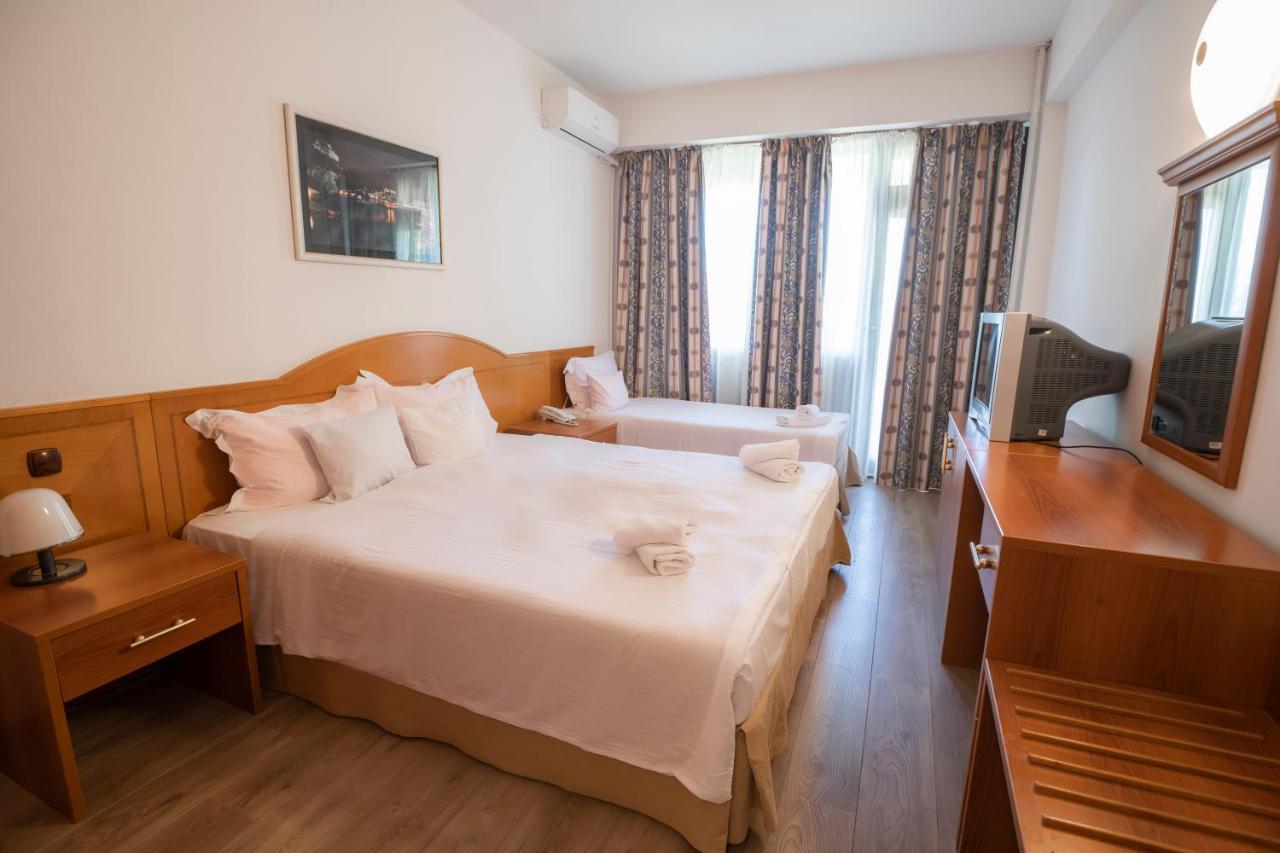 Hotel Tourist - Metropol Lake Resort Ohrid Exterior photo